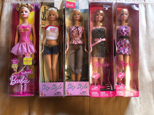 Lot barbies new - 5,